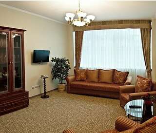 Гостиница Европа Ростов-на-Дону Большой семейный номер-4